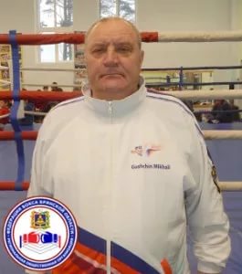 В Карачеве увековечат память тренера