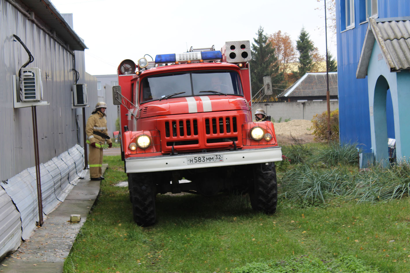 Пожар? — Нет, учения