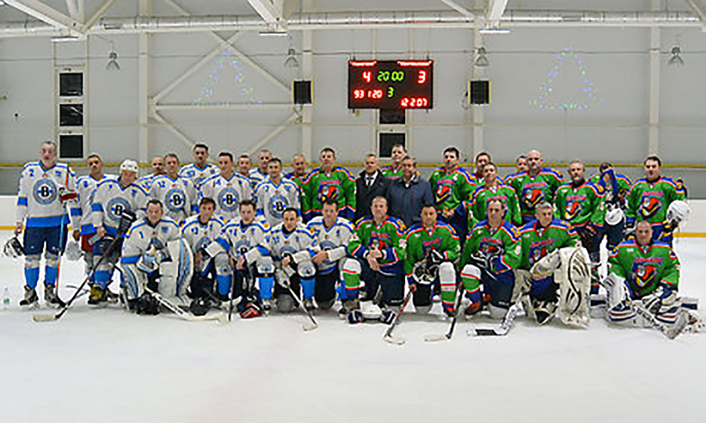 Губернатор Александр Богомаз в Трубчевске дал старт играм «Ночной хоккейной лиги»