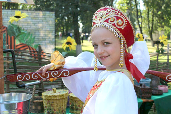 Юлия Малинова из Стародуба выступит на сцене «Синей птицы»