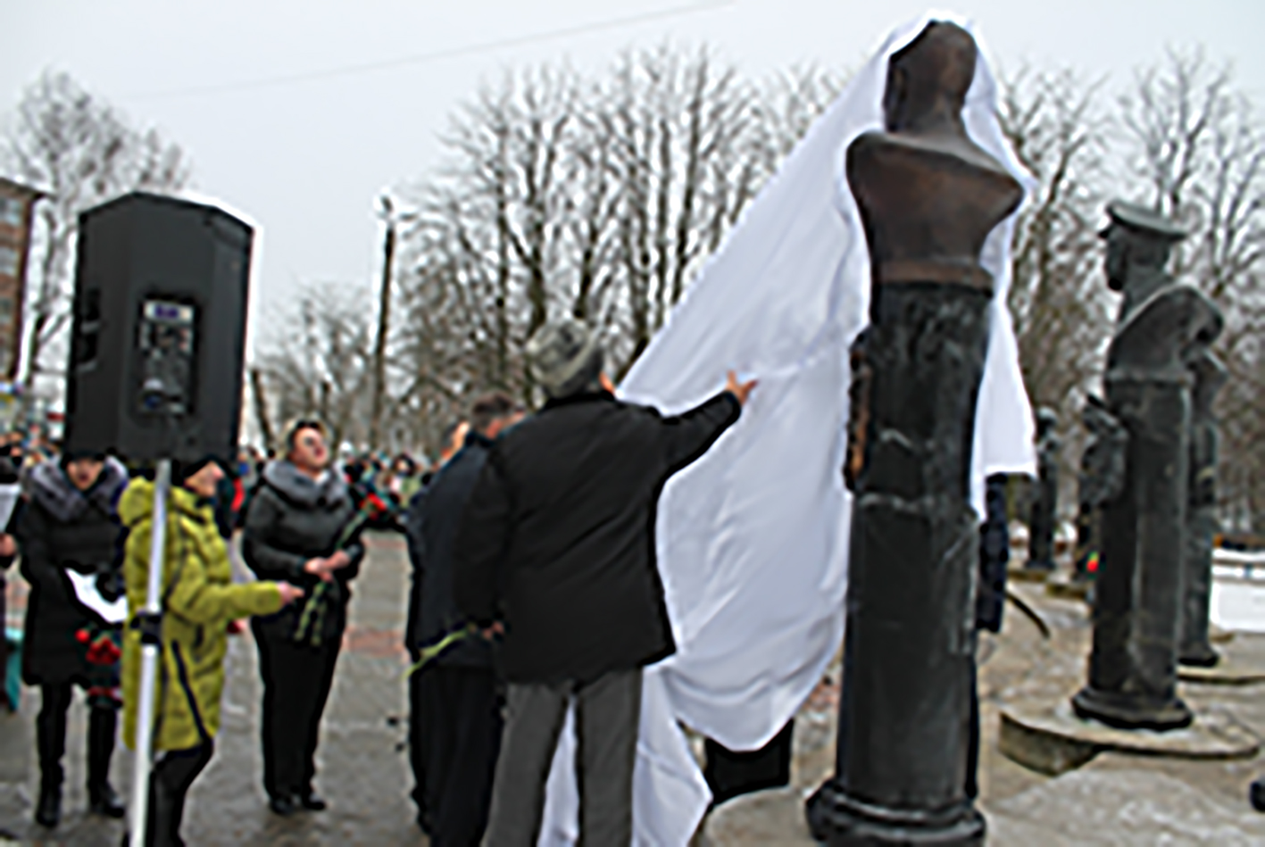 В День Героев Отечества В Карачеве торжественно открыли памятник полному кавалеру Ордена Славы Ивану Кузнецову