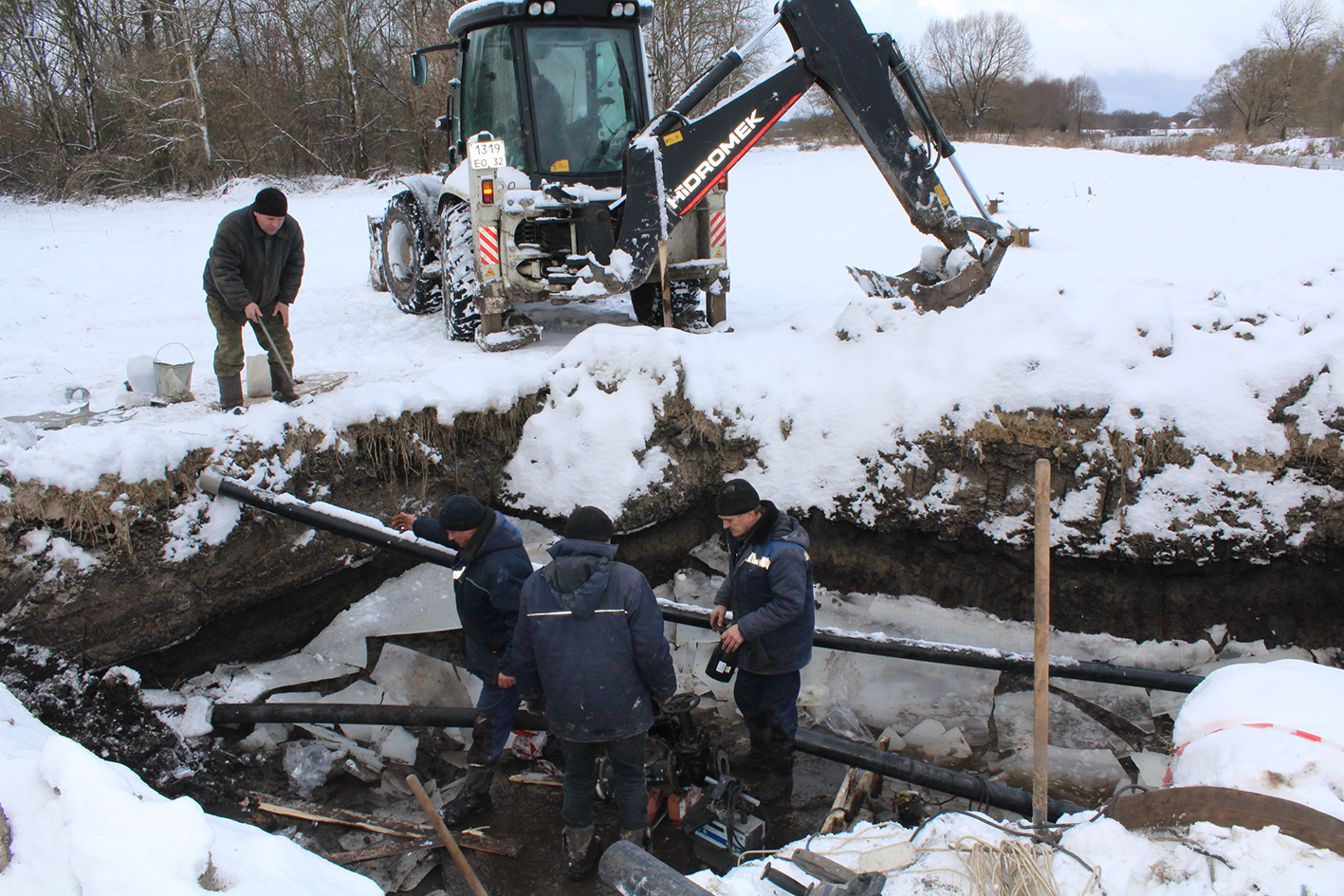 Возобновлена реконструкция  карачевского стадиона «Снежеть»