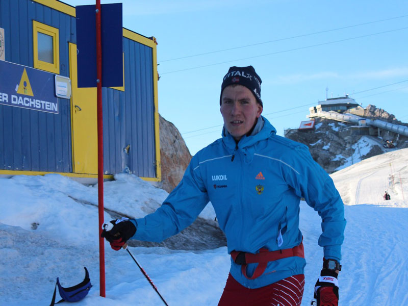 Александр  Большунов — открытие Олимпиады