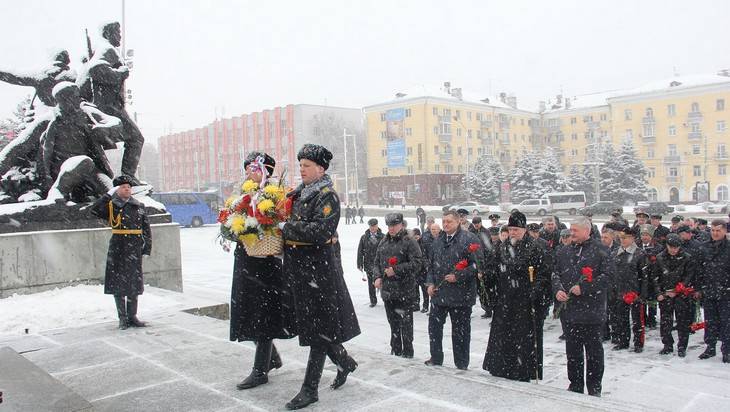 В Брянске почтили память павших защитников Отечества