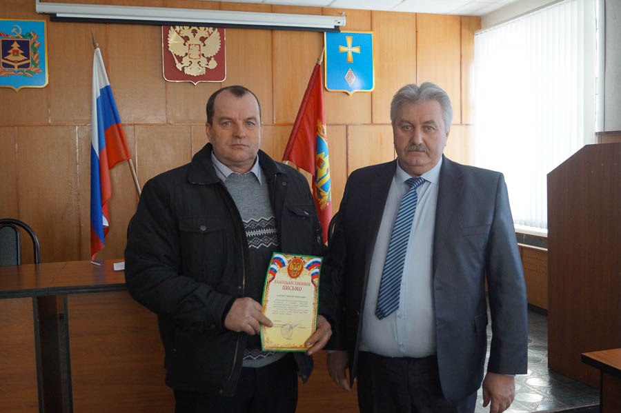 В Погаре мужчина спас бабушку от огненной смерти