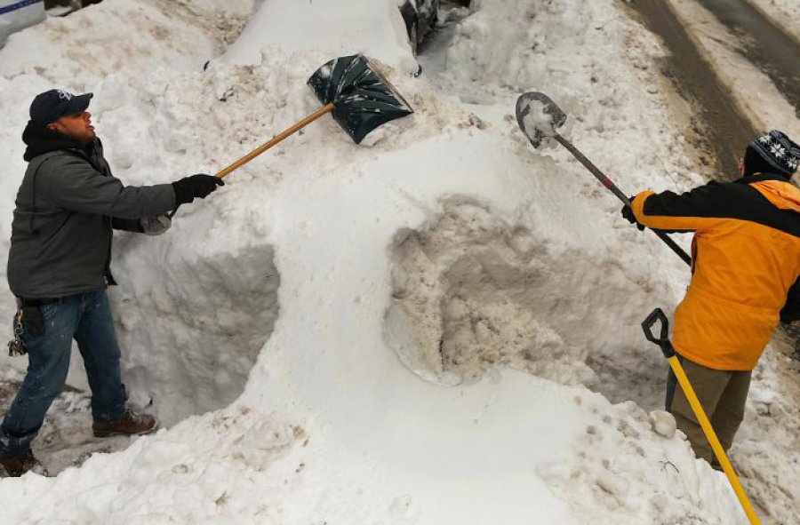 3 управляющие компании наказаны за сугробы в брянских дворах