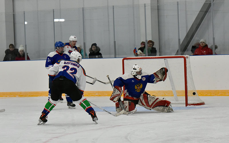 Новый лед в Суземке принес победу команде «Партизан» во главе с Александром Богомазом