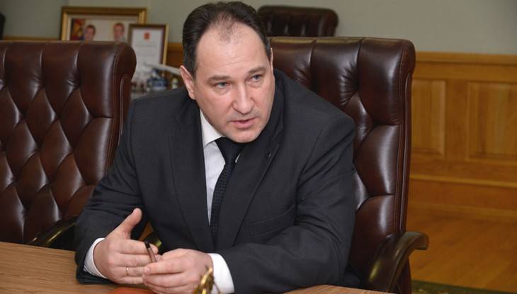 Ректора брянского вуза порадовало хорошее  настроение людей