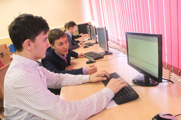 Слово рядом с делом