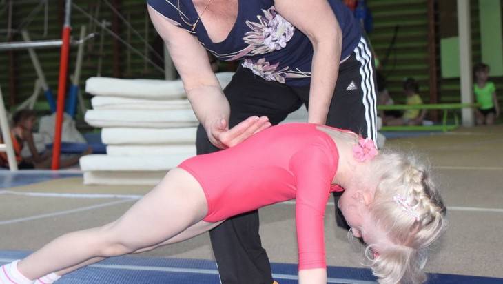 Спортивным школам  г.Брянска  выделили деньги  на форму