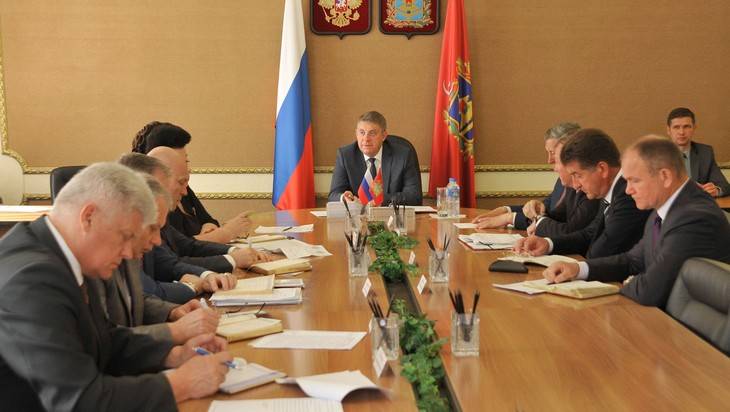 Глава региона Александр Богомаз сказал о необходимости оптимизации сети общественного транспорта