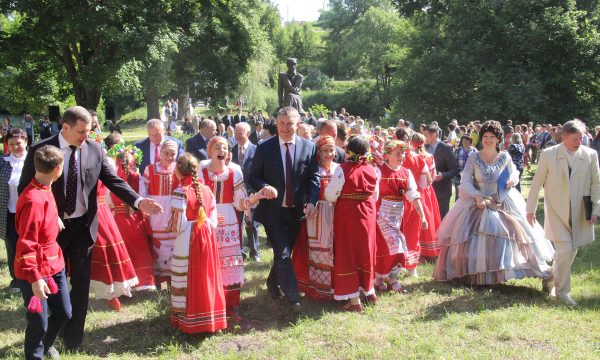 Александр Богомаз участвовал во Всероссийском празднике поэзии