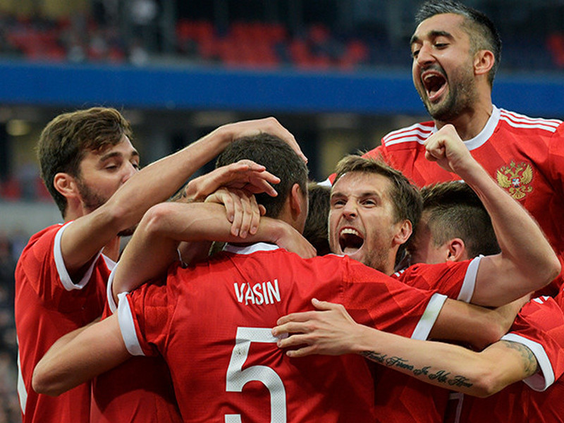 Губернатор Брянской области пожелал удачи сборной России по футболу