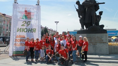 Волонтеры — медики Брянска помогают врачам и пациентам