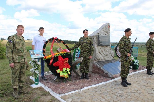 В Комаричском районе прошел автопробег по местам боев на Орловско-Курской дуге