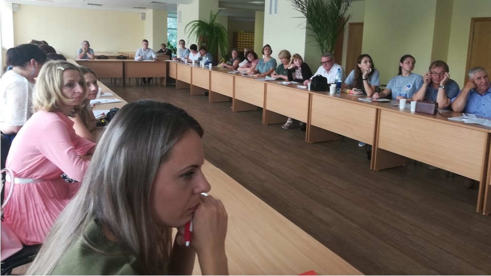 Брянские журналисты и волонтеры обсудили развитие добровольчества.