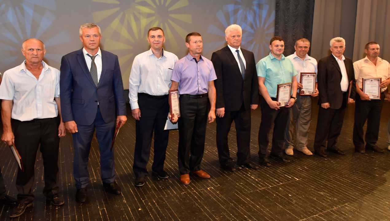 Брянские газовики и нефтяники отметили профессиональный праздник