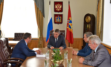 Рабочая встреча Губернатора Александра Богомаза и заместителя руководителя Федеральной антимонопольной службы Сергея Пузыревского