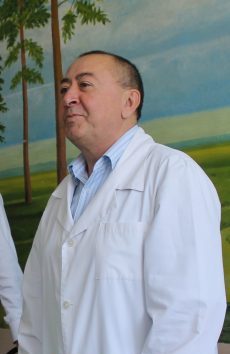 К.К.Ибрагимов, заслуженный врач России: «НАДО ЖИТЬ И ТРУДИТЬСЯ ДОЛГО»