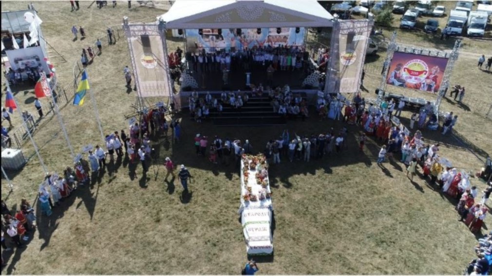 Лучшее подворье Свенской Ярмарки — у Брянского района