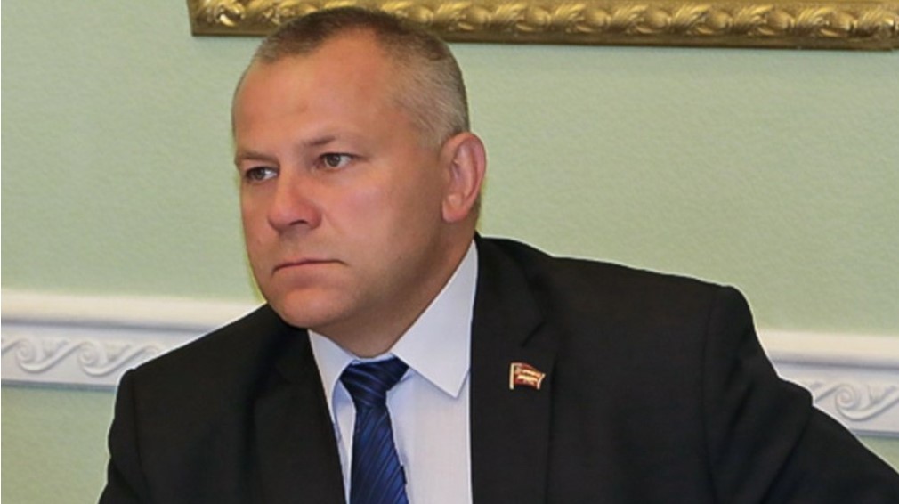 Брянский депутат Валентин Суббот считает правильным отказ от дополнительных пенсионных выплат депутатам и сенаторам