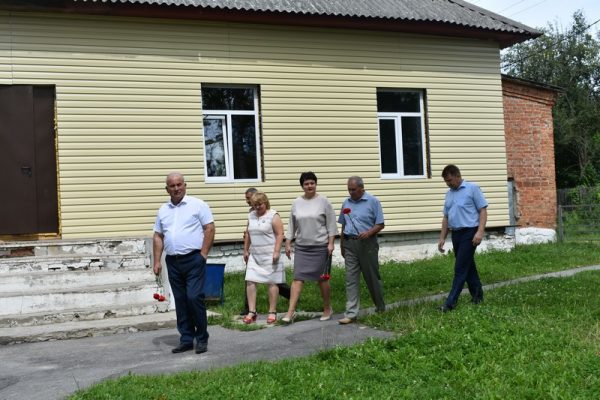 Директор департамента культуры Брянской области Елена Кривцова посетила Суражский район