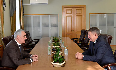 Губернатор Брянской области А.Богомаз провел рабочую встречу с заместителем полномочного представителя Президента РФ в ЦФО М.Зязиковым