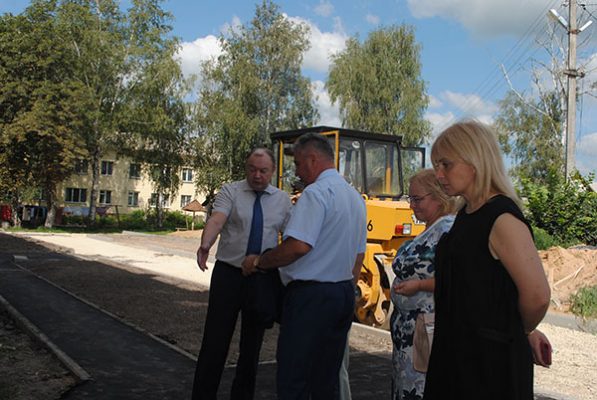 Заместитель губернатора Брянской области Юрий Филипенко оценил реализацию госпрограмм в Почепском районе