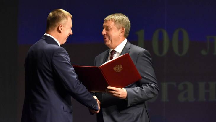 Брянское управление ФСБ отметило 100-летний юбилей