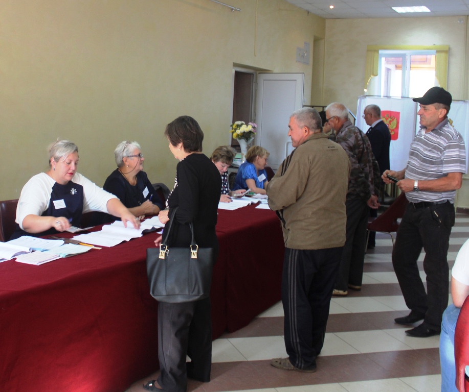 К полудню явка на Брянщине составила 10%