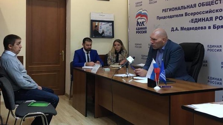 Чемпионка Белоруссии попросила брянского депутата Валуева помочь с гражданством