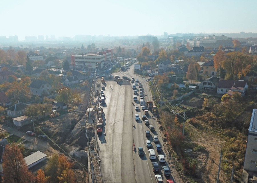 В Брянске заасфальтировали расширенный участок Городищенской горки
