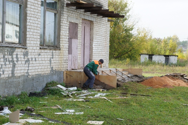 Жирятинский Дом культуры постепенно преображается