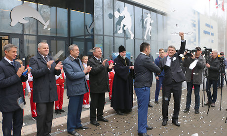 В Брянской области во исполнение поручения Президента России Владимира Путина открыли современный ФОК с бассейном