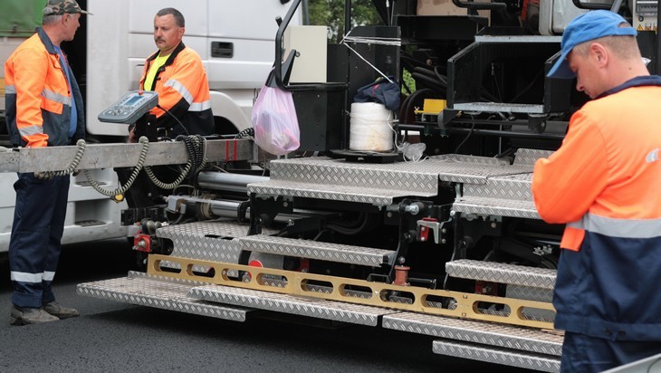 На Брянщине в 2019 году построят и обновят 530 километров дорог