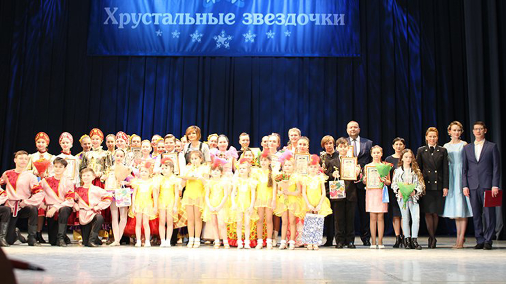 Юная брянская певица отличилась на Всероссийском фестивале «Хрустальные звездочки»