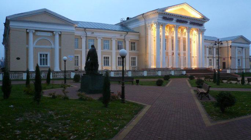 Брянский ТЮЗ получит из бюджета 120 млн. рублей