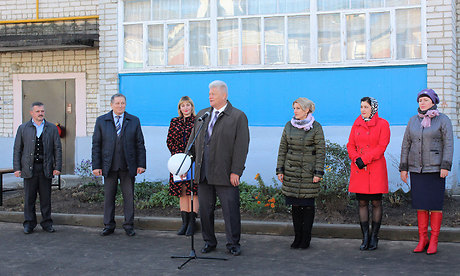 Замгубернатора Александр Жигунов принял участие в открытии дворовой территории, благоустроенной по программе «Формирование комфортной городской среды»