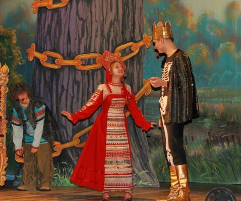 В рамках открытия Года театра  в брянской Унече состоялось представление «Чудеса в лукоморье»