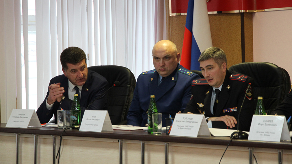 Полиция Брянска подвела итоги работы за прошедший год