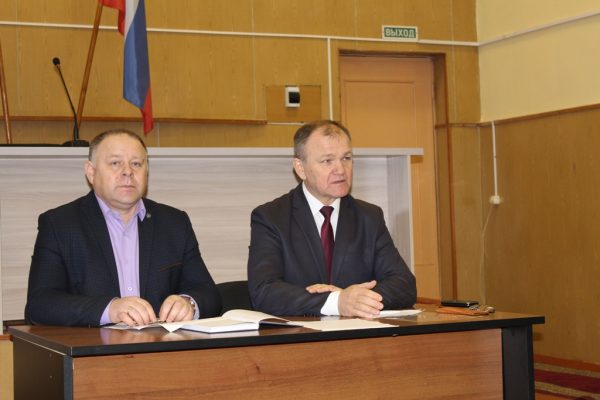 Заместитель губернатора Брянской области Николай Щеглов обсудил будущие перспективы в Мглинском районе