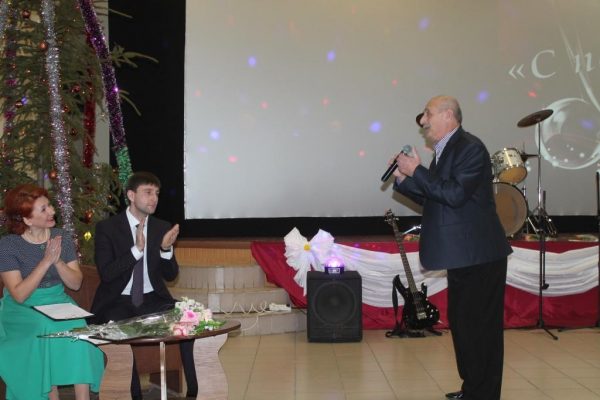 В брянской Суземке прошел фестиваль «С песней по жизни»