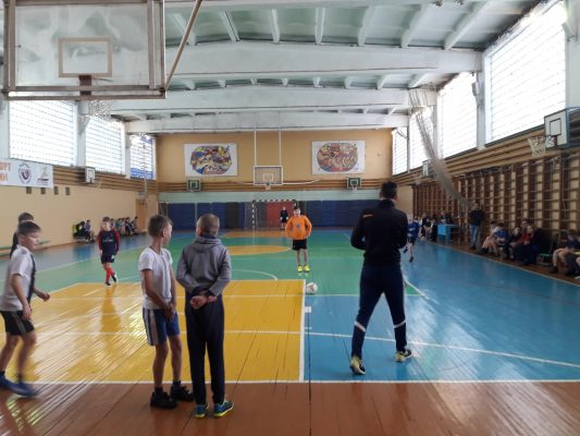 В Брянском Трубчевске стартовал «Рождественский турнир» по мини-футболу