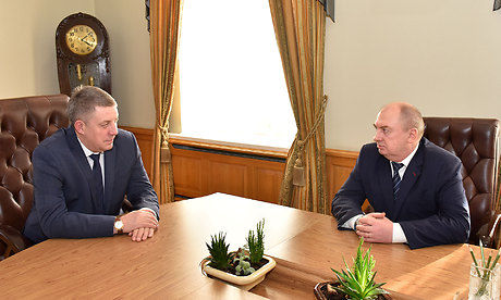 Губернатор Александр Богомаз встретился с новым  начальником брянского  погрануправления