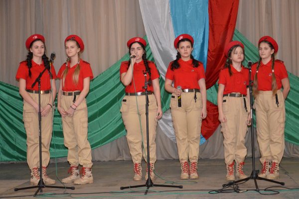 В  Гордеевском РДК  Брянской области прошел конкурс патриотической песни