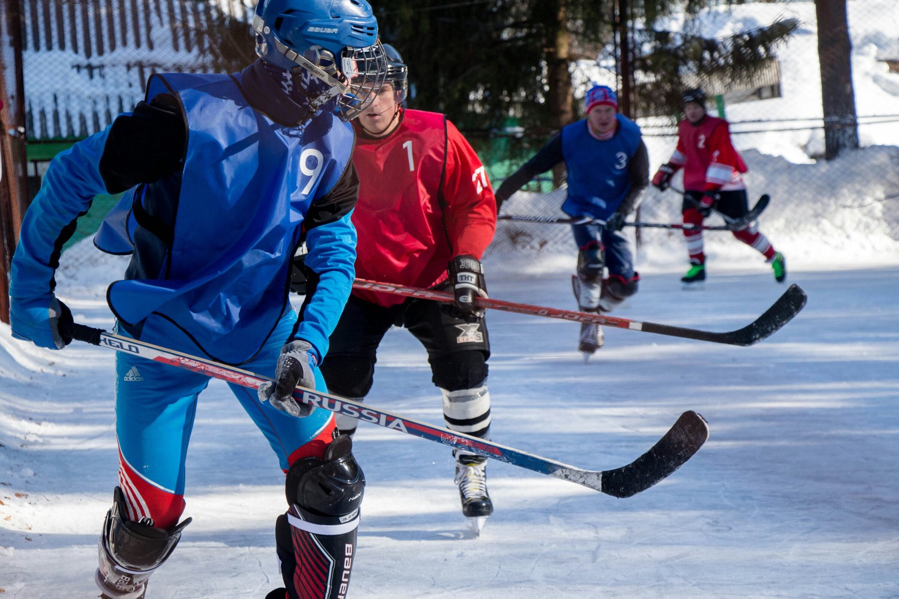 В Брянске завершился турнир дворового хоккейного первенства, организованный депутатом облдумы Валентином Субботом