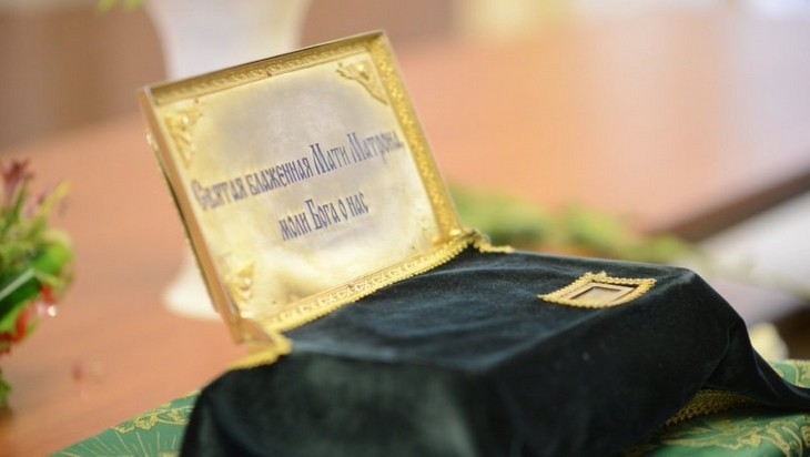 В Севск прибыли ковчеги старицы Матроны Московской и святителя Спиридона Тримифунтского