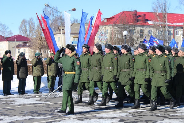В брянском Почепе широко отпраздновали День защитника Отечества