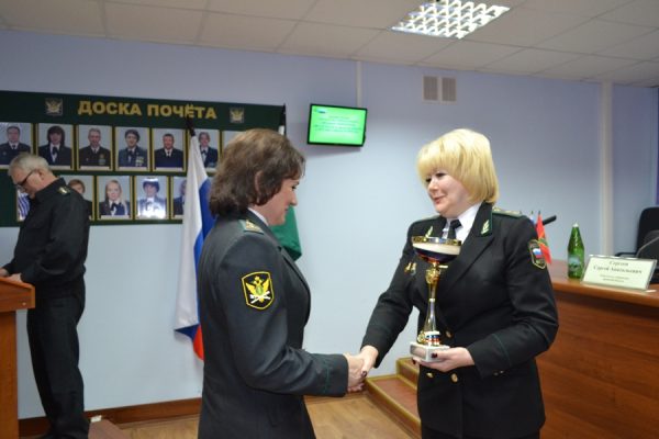 Лучшие приставы Брянской области — в Мглинском районе