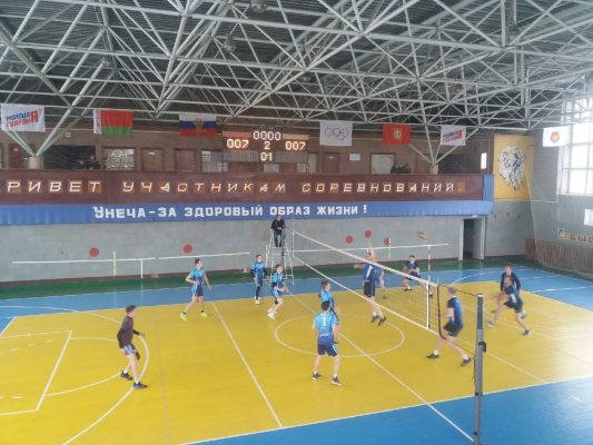 В  Унече Брянской области  состоялся  турнир по волейболу памяти воинов-интернационалистов